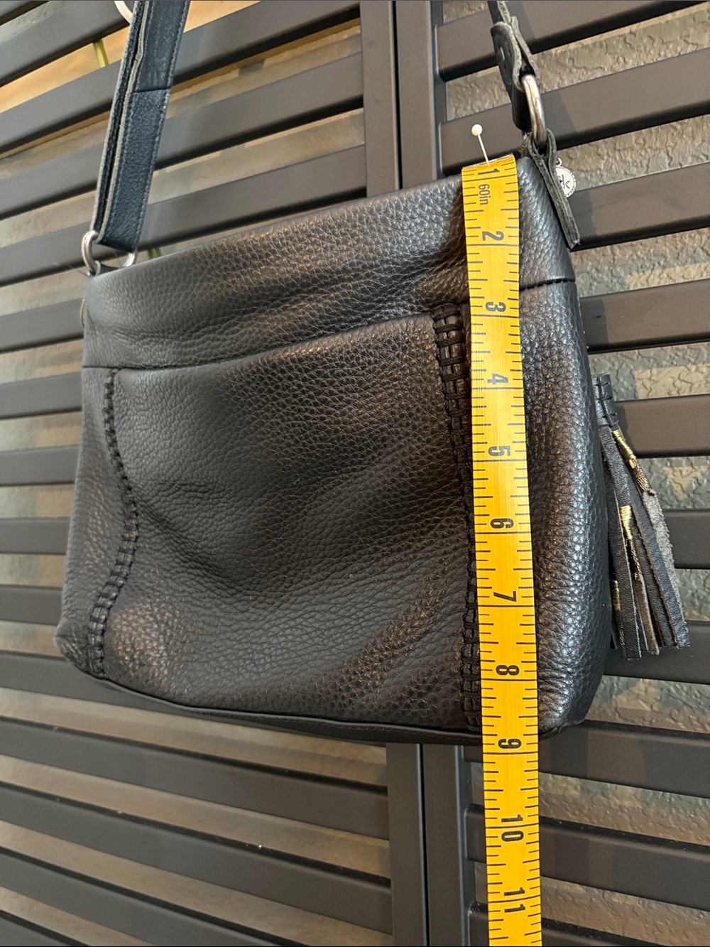 The Sak Classic Black Leather Shoulder - Picture 4 of 4